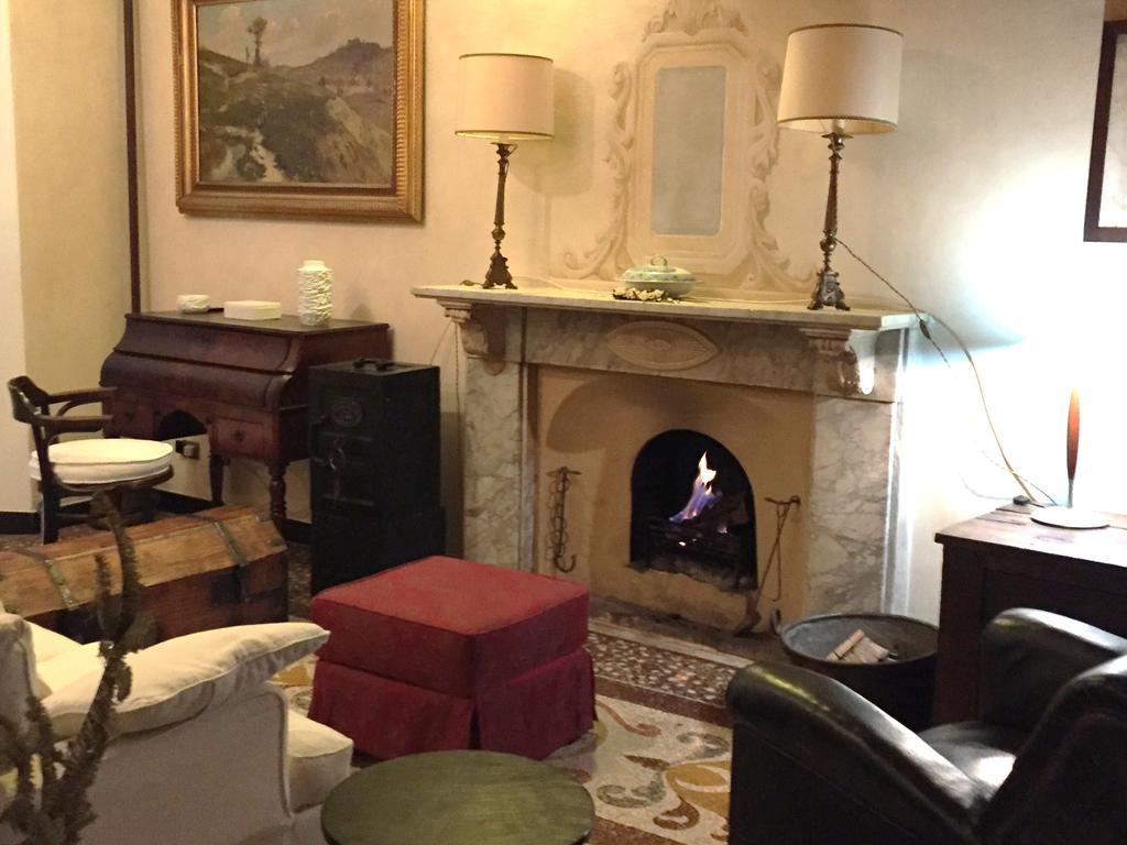 Apartament La Casa Di Einstein Genua Zewnętrze zdjęcie